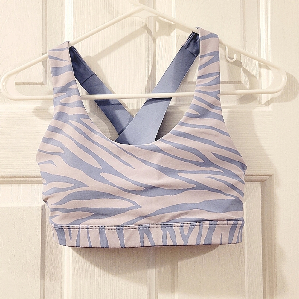 Nwot sports bra Size Small